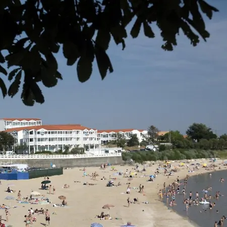 Resort Sc 2/3 *
